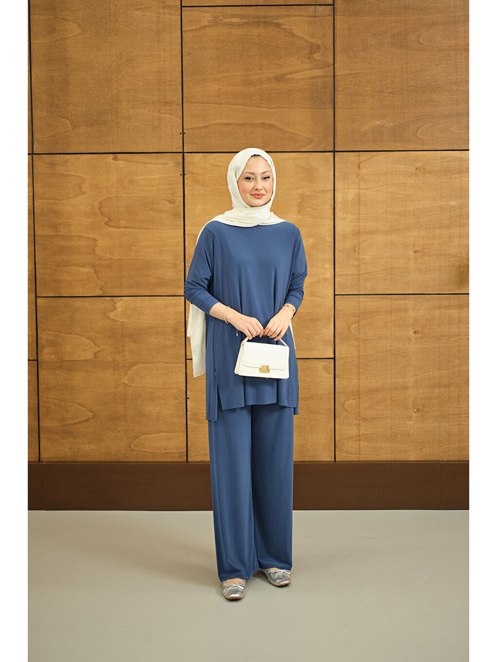 Kadın Yanları Yırtmaç Detay İkili Takım İndigo Mavi-2