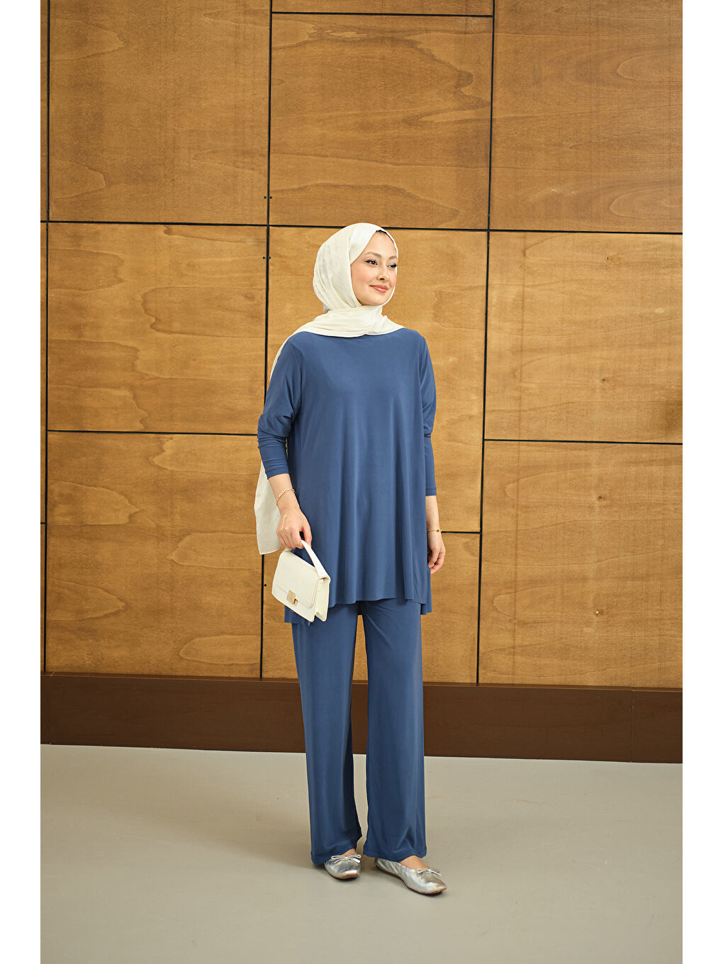 Kadın Yanları Yırtmaç Detay İkili Takım İndigo Mavi-3