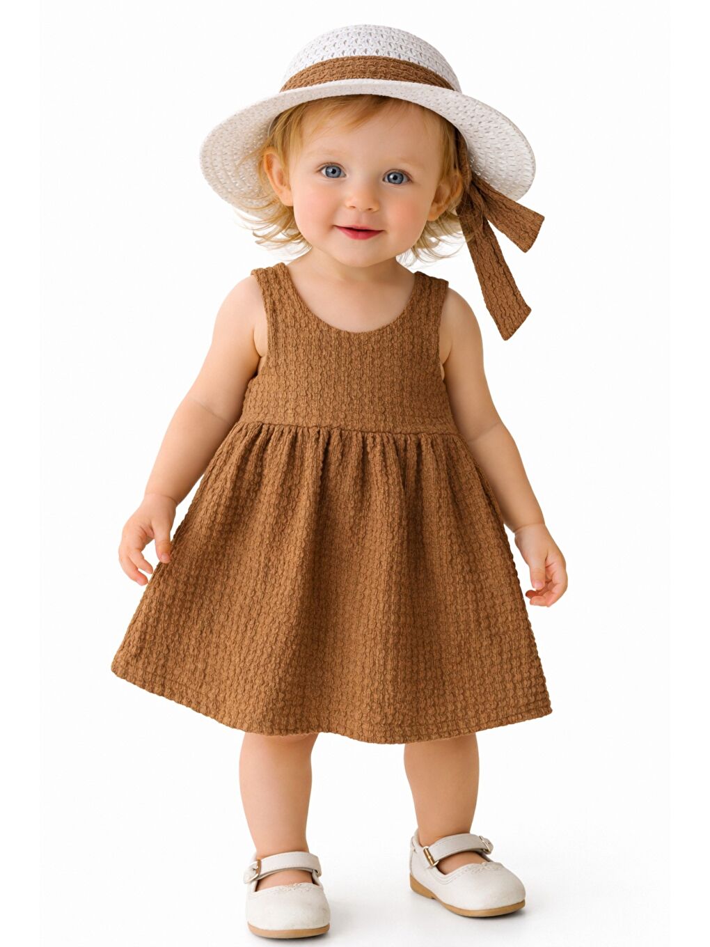 Kahverengi Tatlı Kız Bebek Tarz Elbise Şapkalı Fiyonk Detaylı Yazlık 2’li Kombin