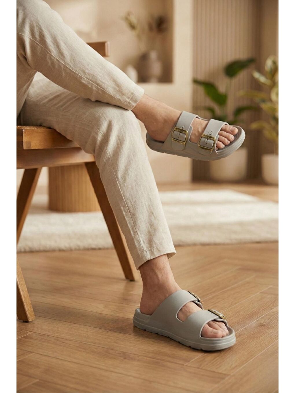 Gri Polley Erkek Çift Eskitme Tokalı Anatomik Tabanlı Günlük ve Plaj Terliği - Suya Dayanıklı Konfor Mod-1