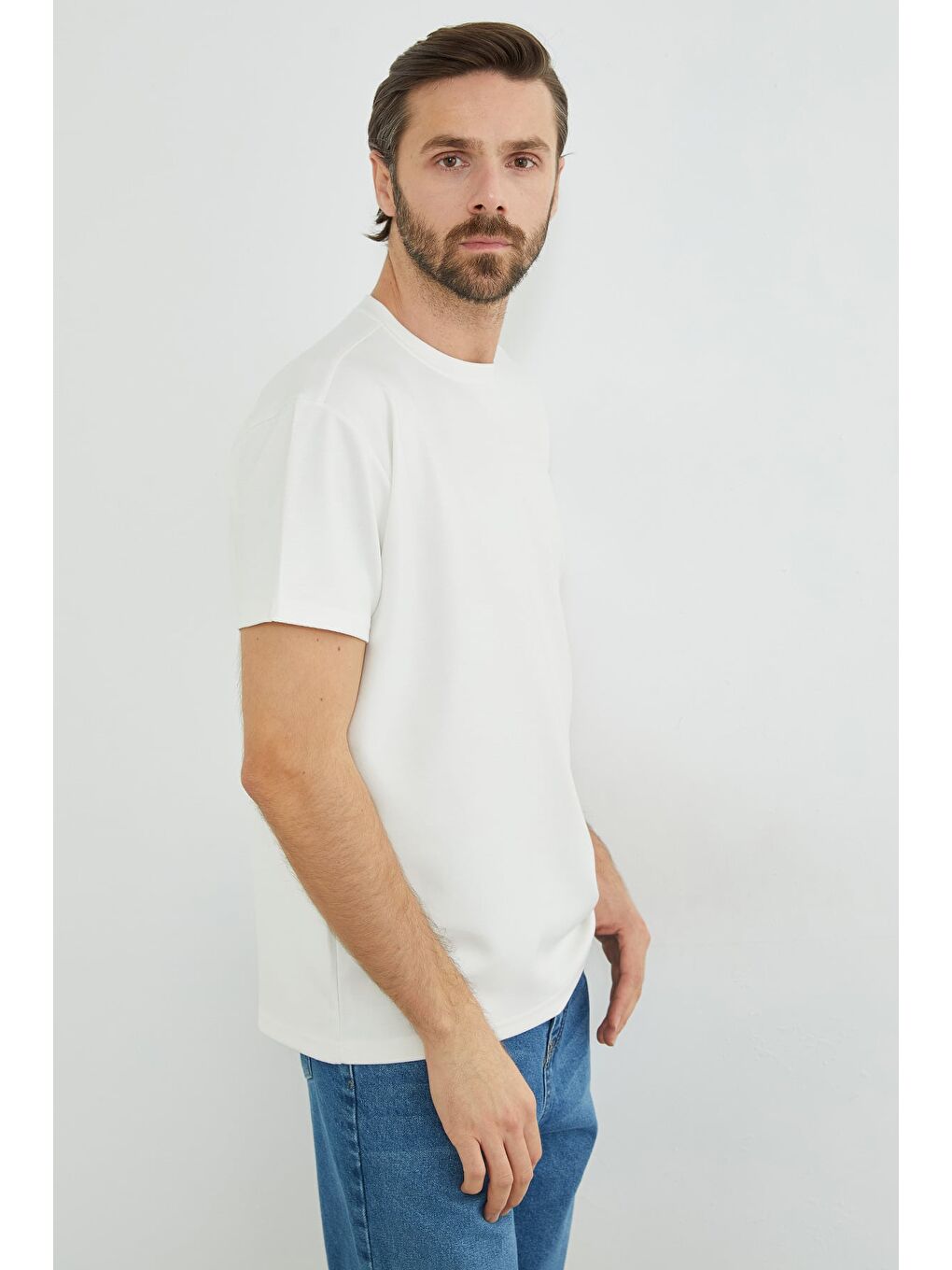 Ekru Basic Bisiklet Yaka Modal Tişört-2