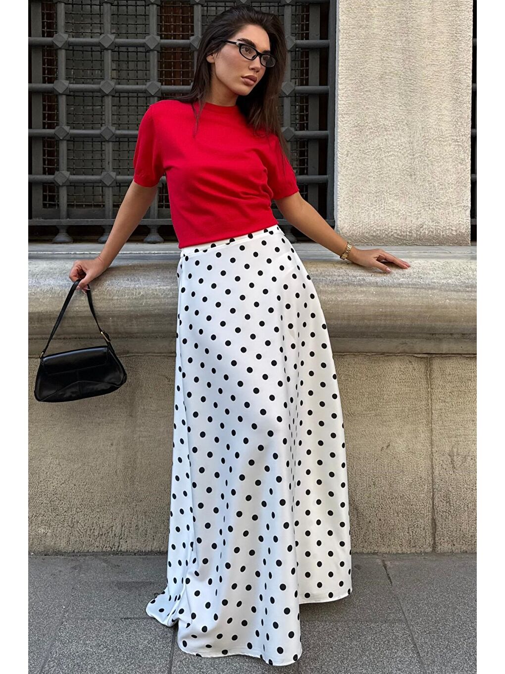 Beyaz Puantiyeli Maxi Kadın Saten Etek Mg2725-1
