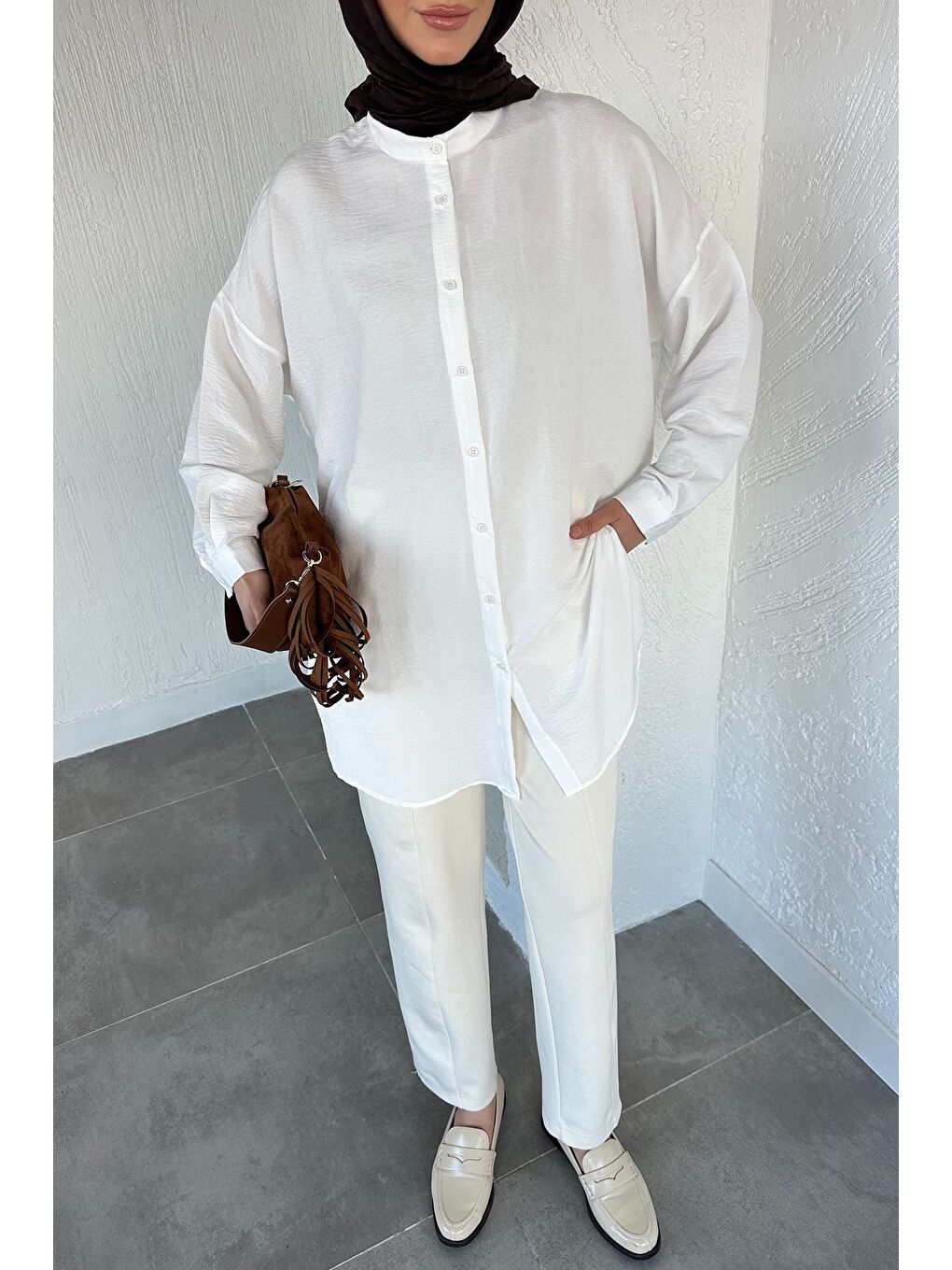 Ekru Hakim Yaka Basic Tesettür Tunik-4