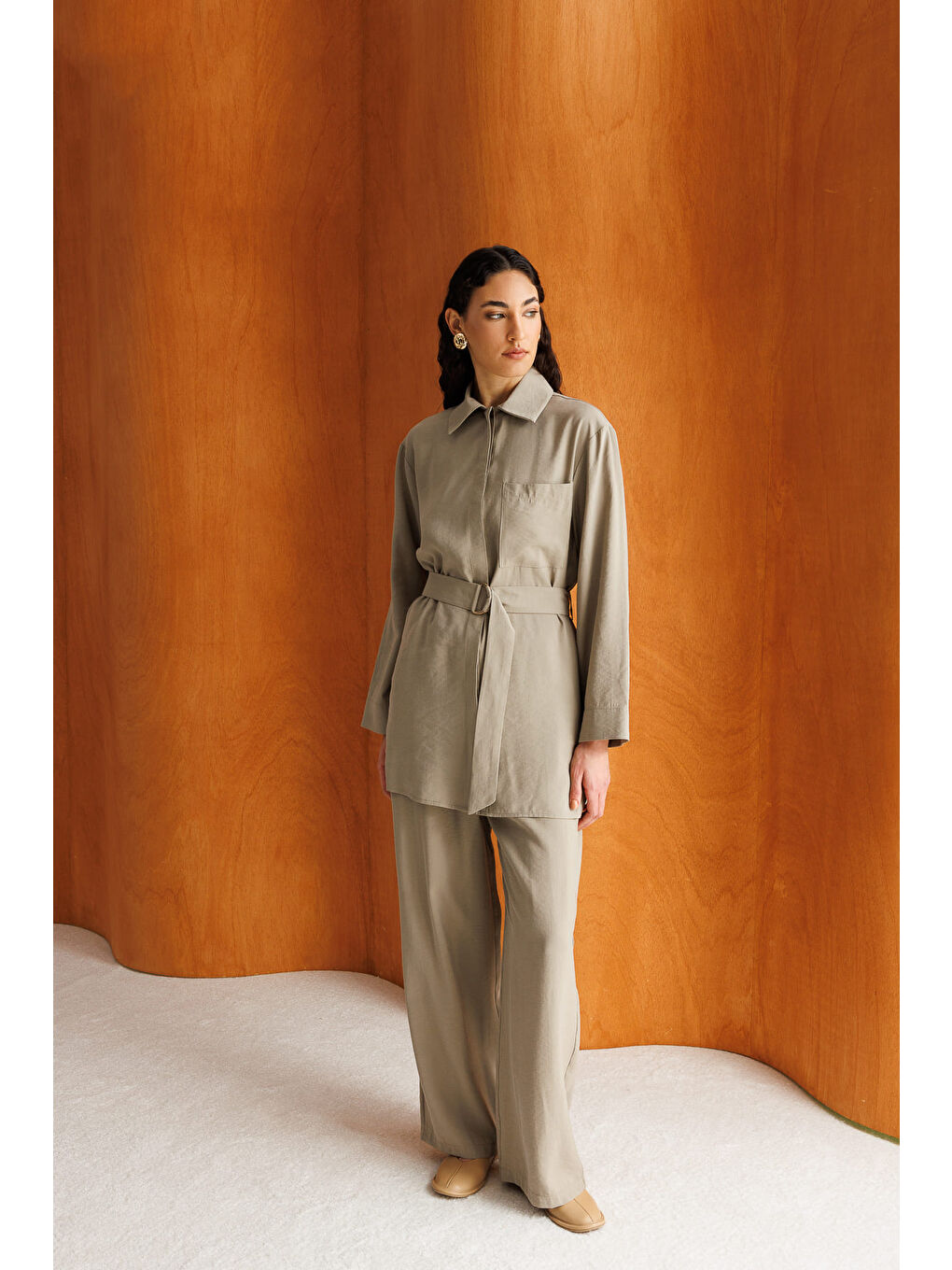 Bej Kemer Detaylı Vizon Rengi Tunik-1