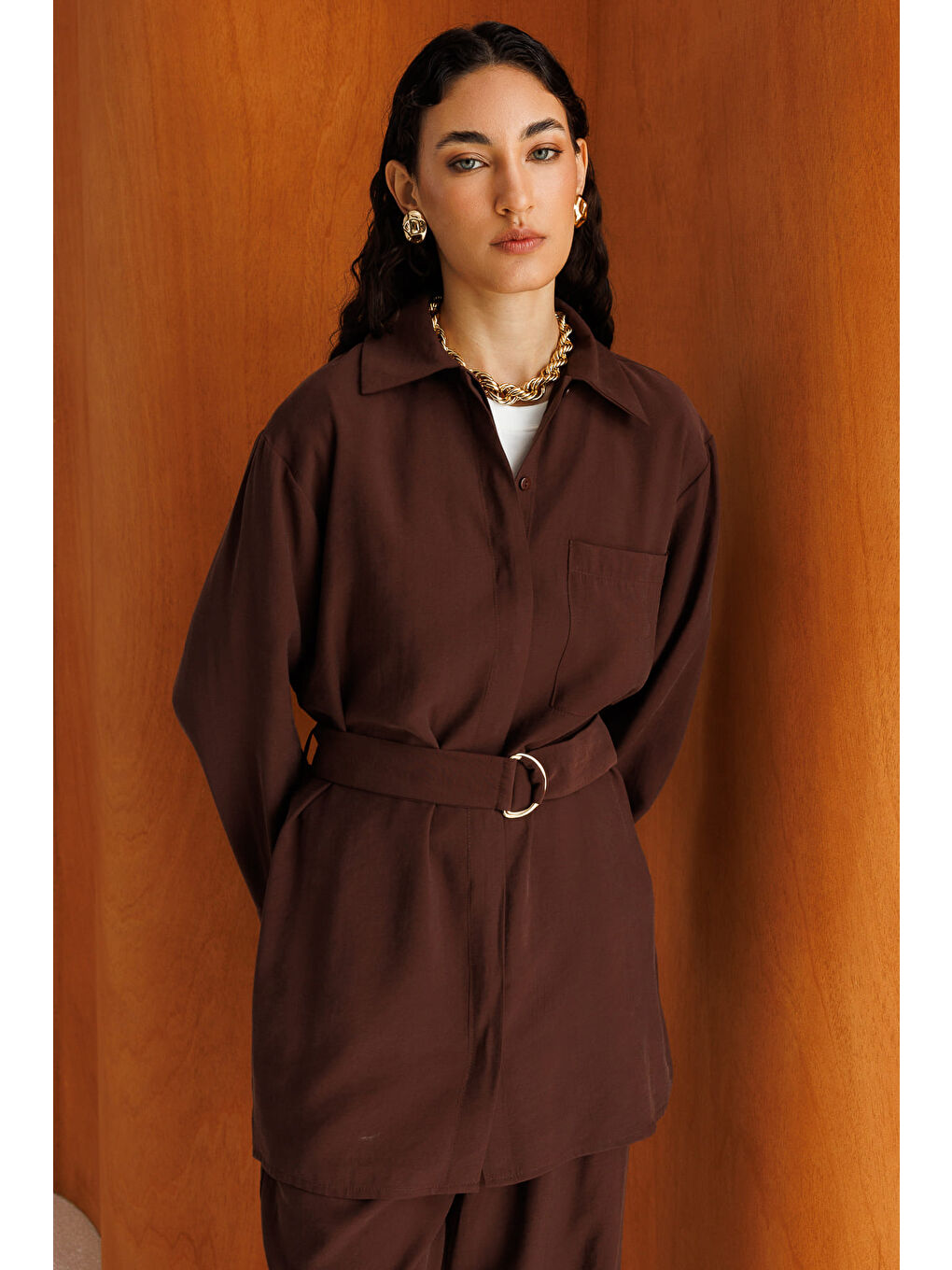 Kemer Detaylı Kahverengi Tunik-1