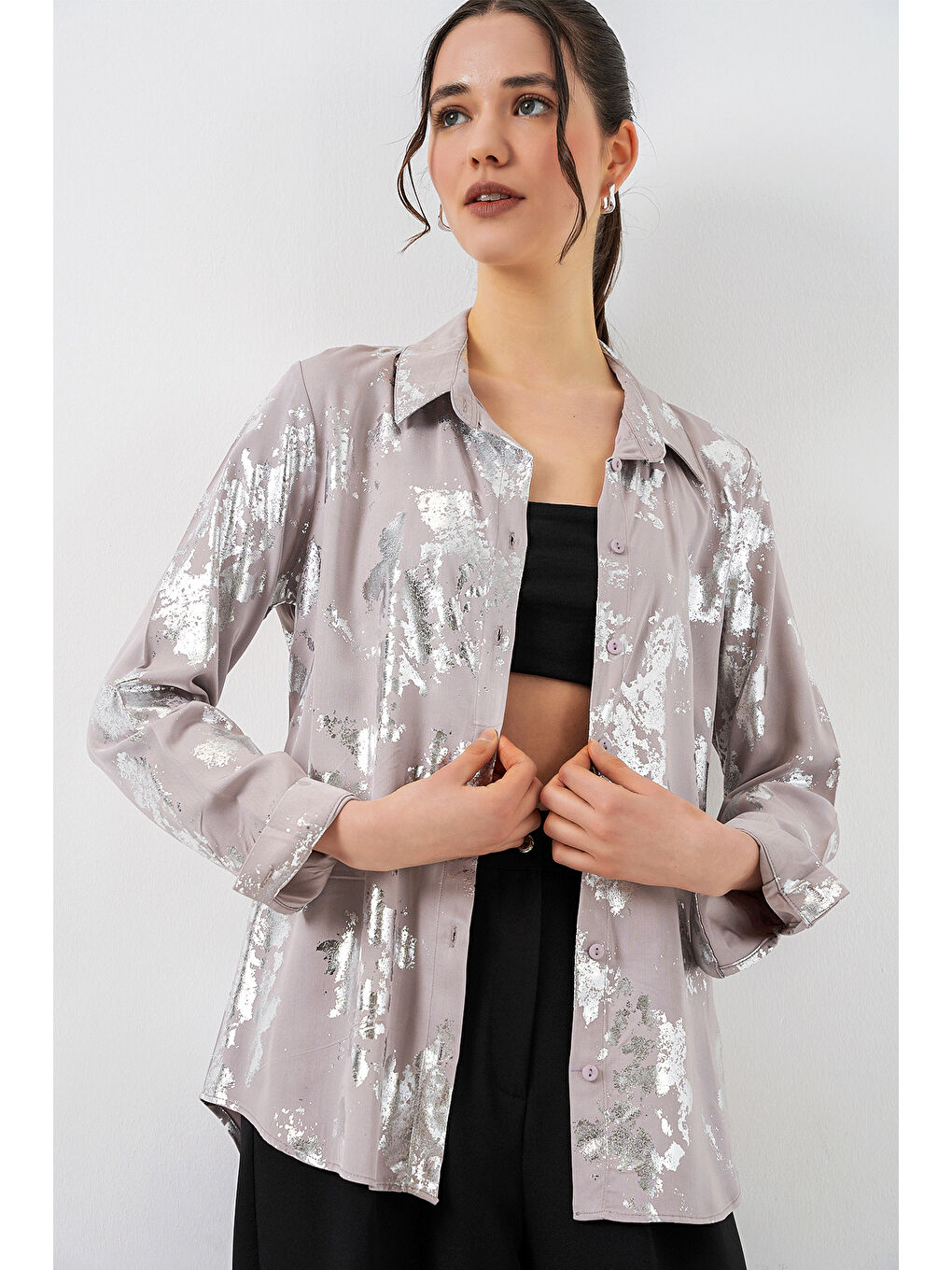 Gri Kadın Varak Desenli Gömlek 20253 - Gümüş