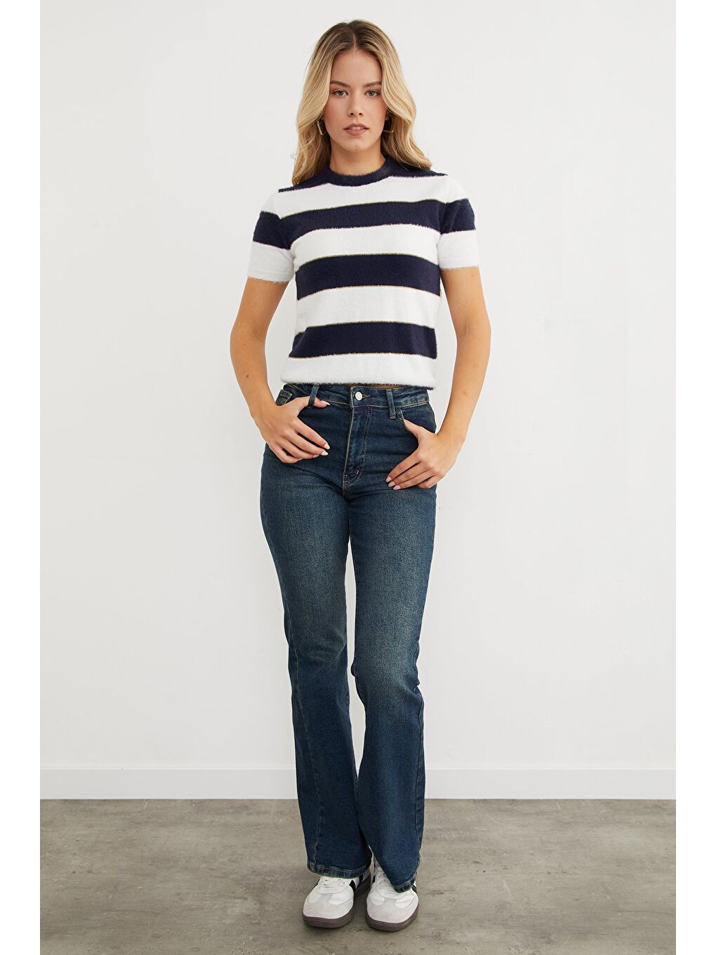 Lacivert Çizgili Sakallı Kazak-1