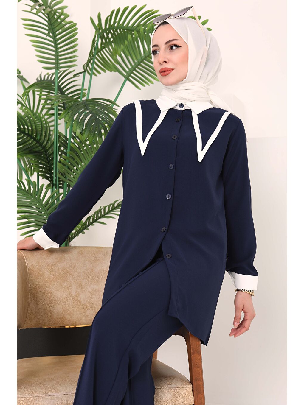 Çift Yakalı Linda Takım Lacivert - 27020