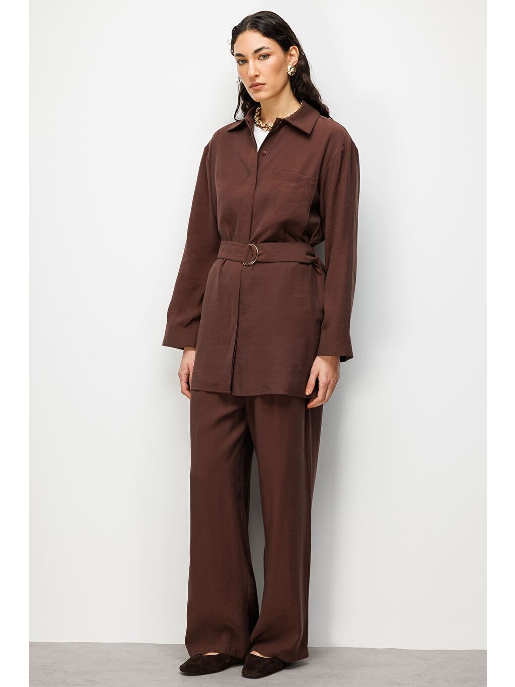 Kemer Detaylı Kahverengi Tunik-5