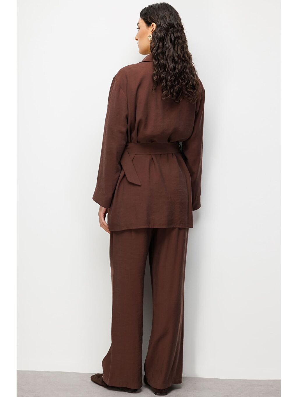 Kemer Detaylı Kahverengi Tunik-7