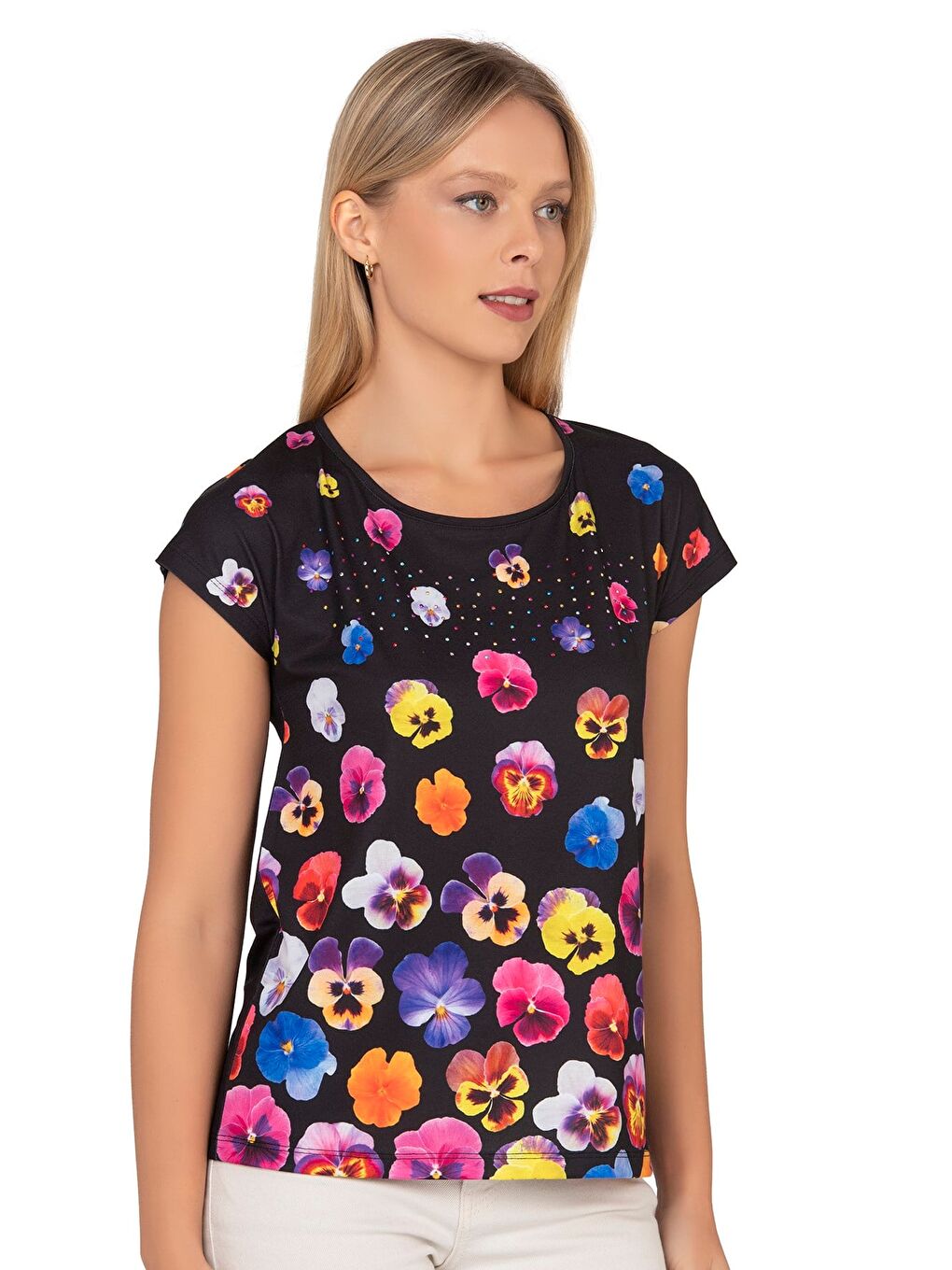 Kadın Renkli Çiçek Desenli Kısa Kol Bluz | Siyah 25909-2