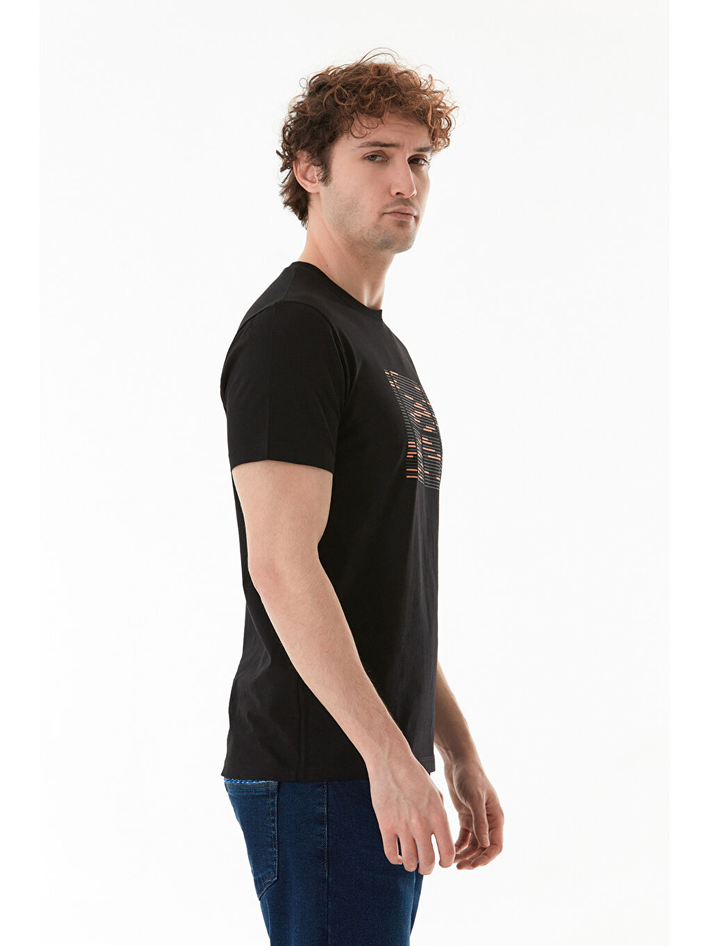 Siyah Kabartma Baskılı Bisiklet Yaka Tişört-2