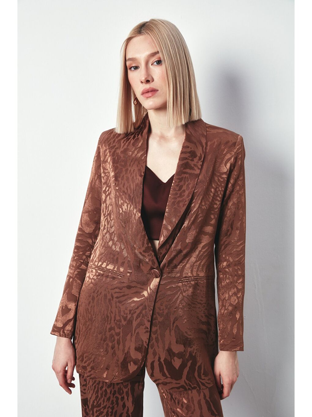 Kahverengi Şal Yaka Desenli Ceket - Kahve