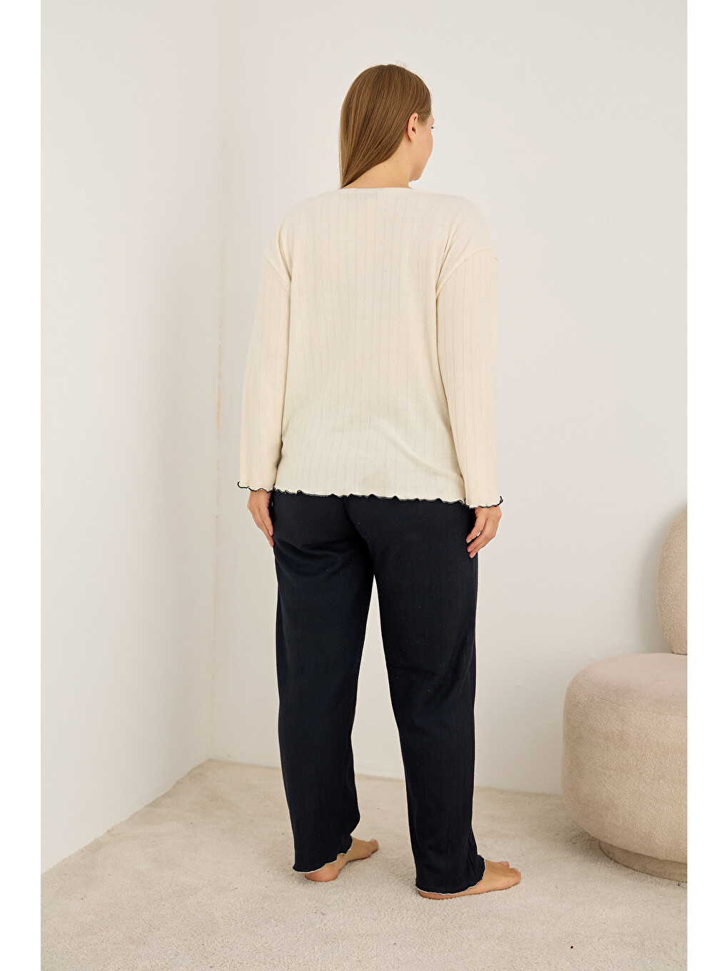Lacivert Kalp Nakışlı Büyük Beden Örme İnterlok Pijama Takım25228002-3