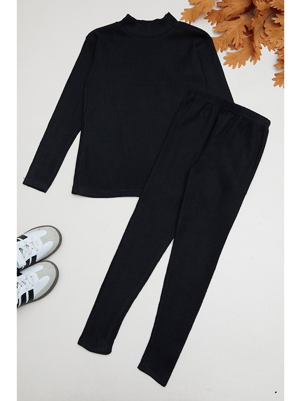 Siyah Fitilli Elastanlı Yarım Balıkçı Yaka Kız Çocuk Taytlı Takım-1