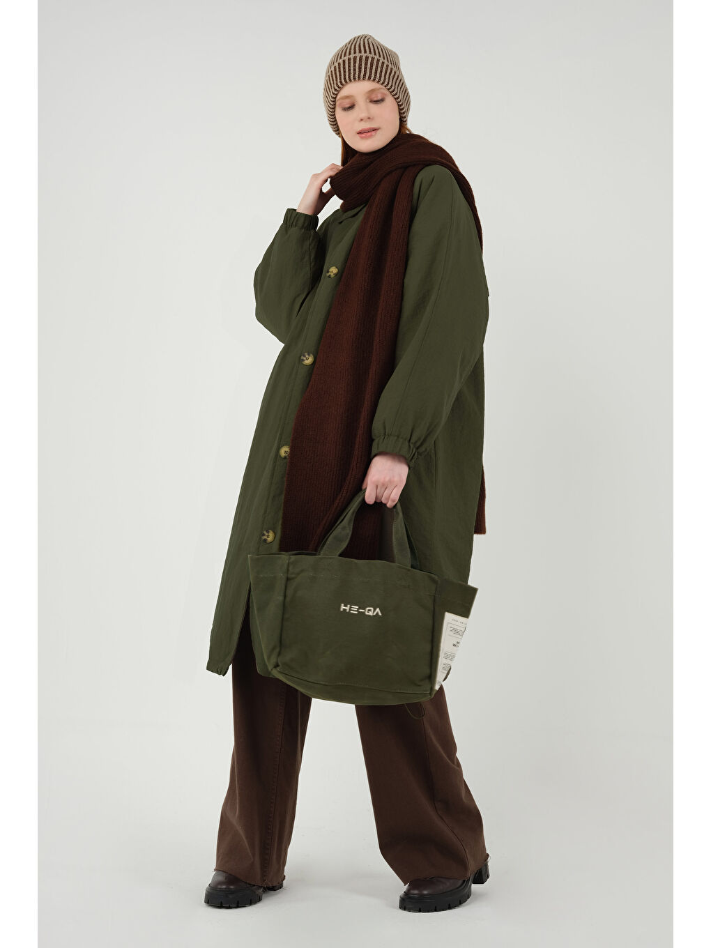 Astarı Kapitoneli Mont Haki