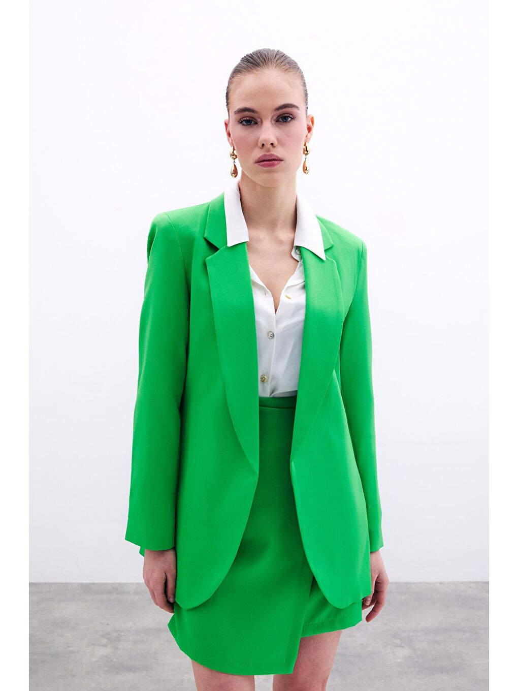 Klasik Yaka Uzun Ceket - Açık Yeşil-1