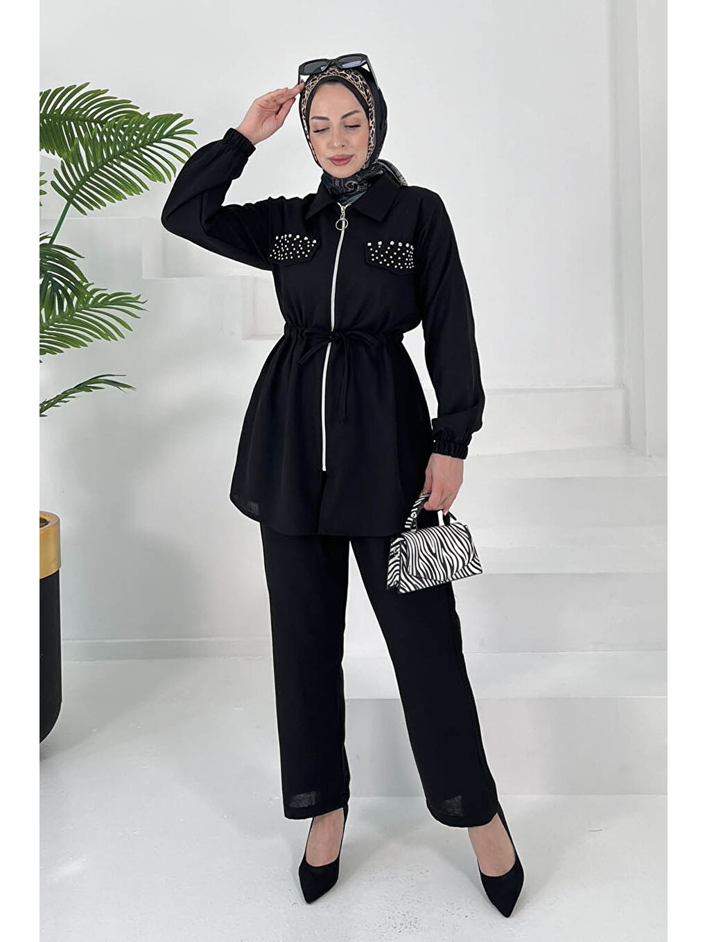 Taş Detaylı İkili Takım Siyah - 27007