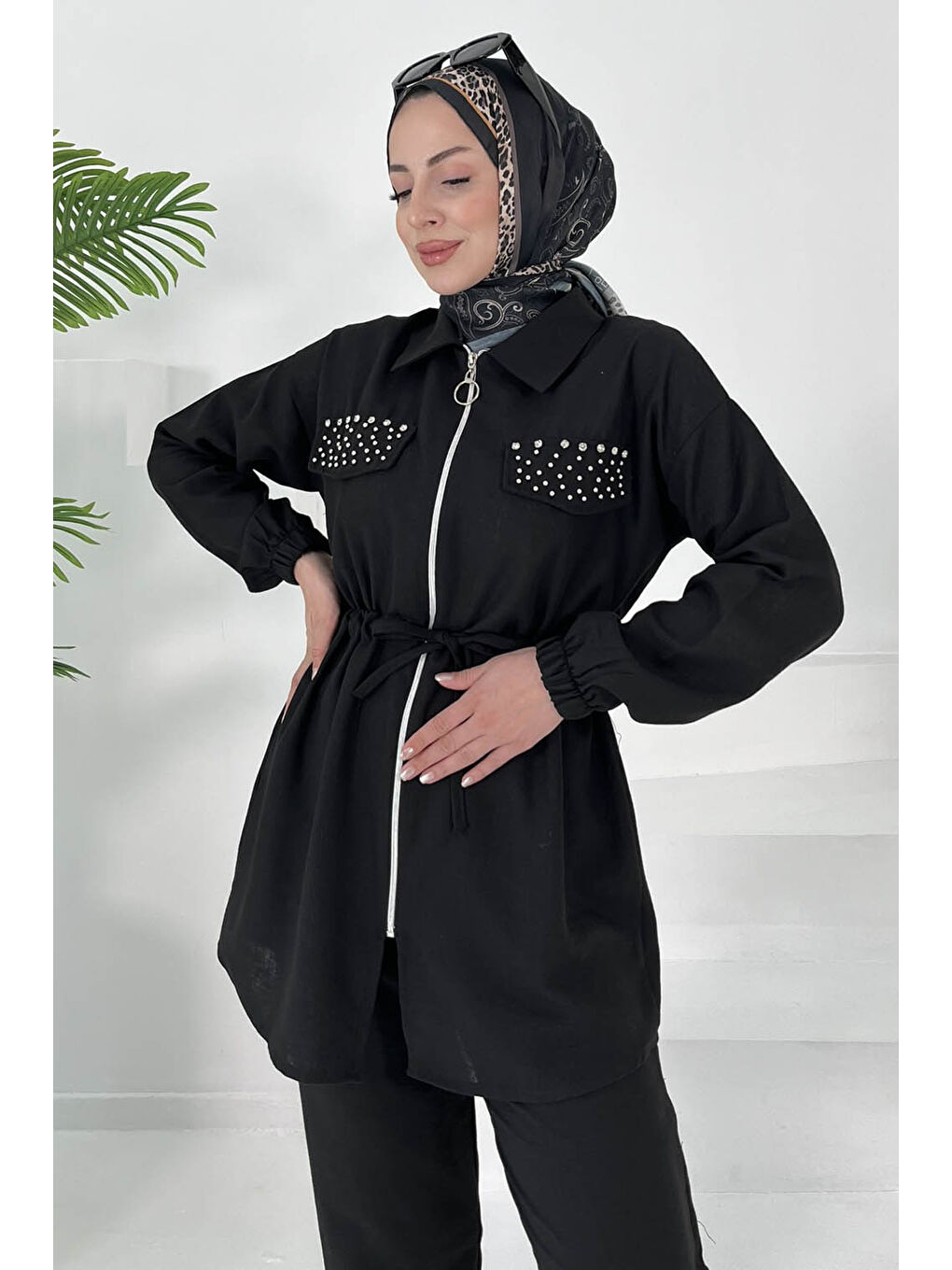 Taş Detaylı İkili Takım Siyah - 27007-1