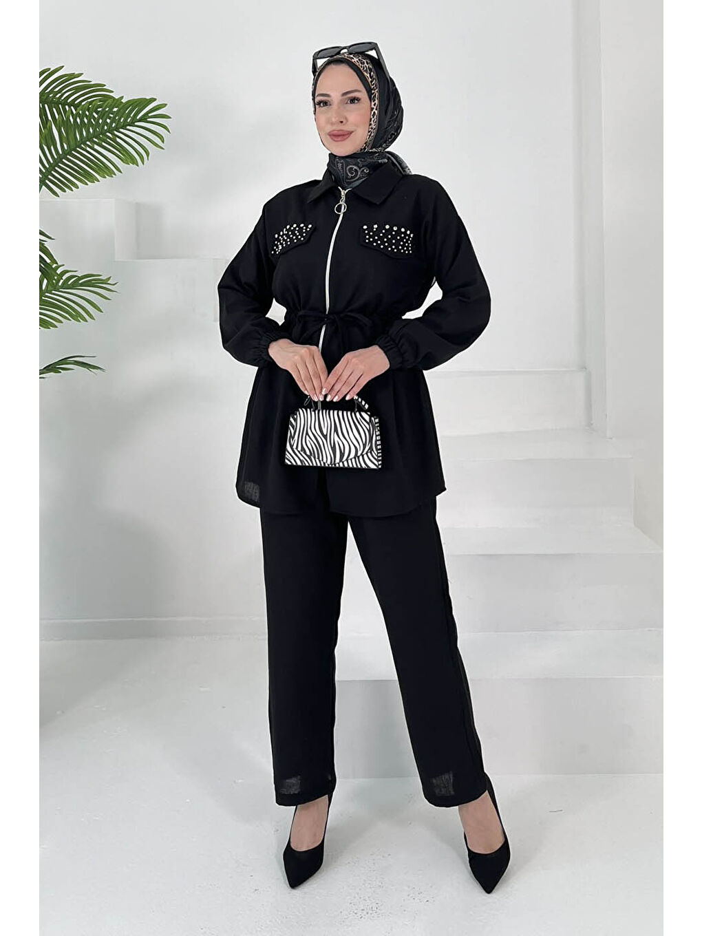 Taş Detaylı İkili Takım Siyah - 27007-4
