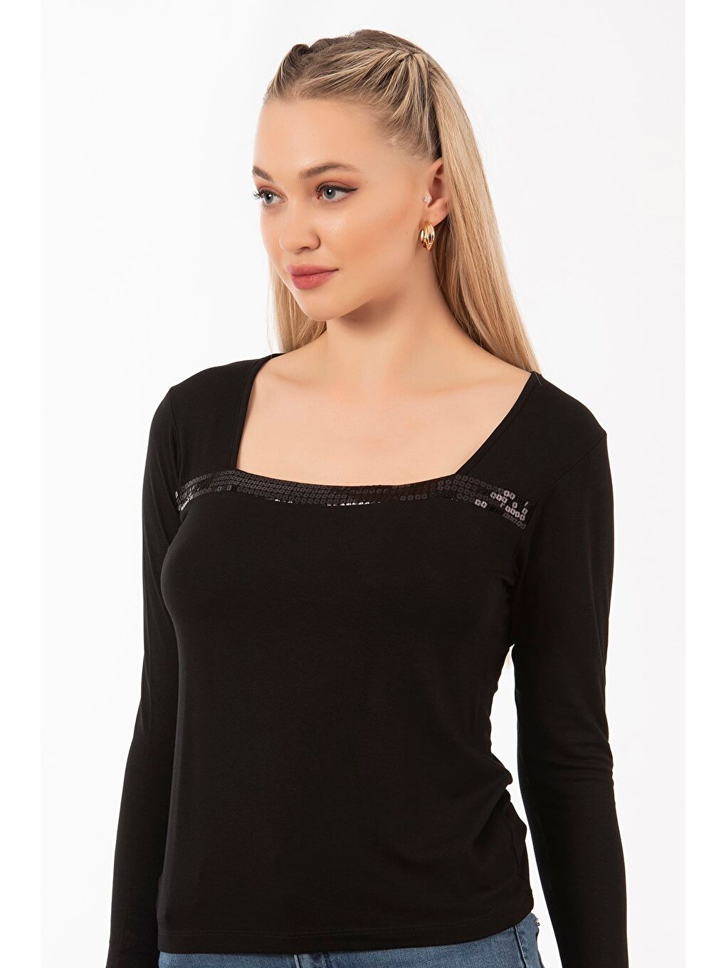 Kadın Viskon Pul Nakışlı Uzun Kol Bluz | Siyah 7429-4