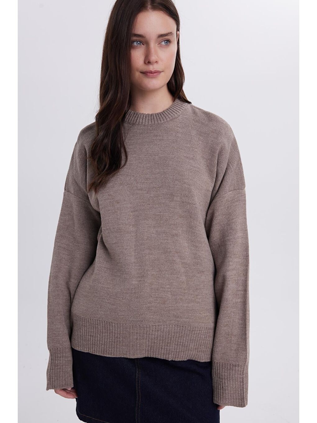 Bej Kadın Oversize Geniş Kesim Bisiklet Yaka Vizon Kazak-3