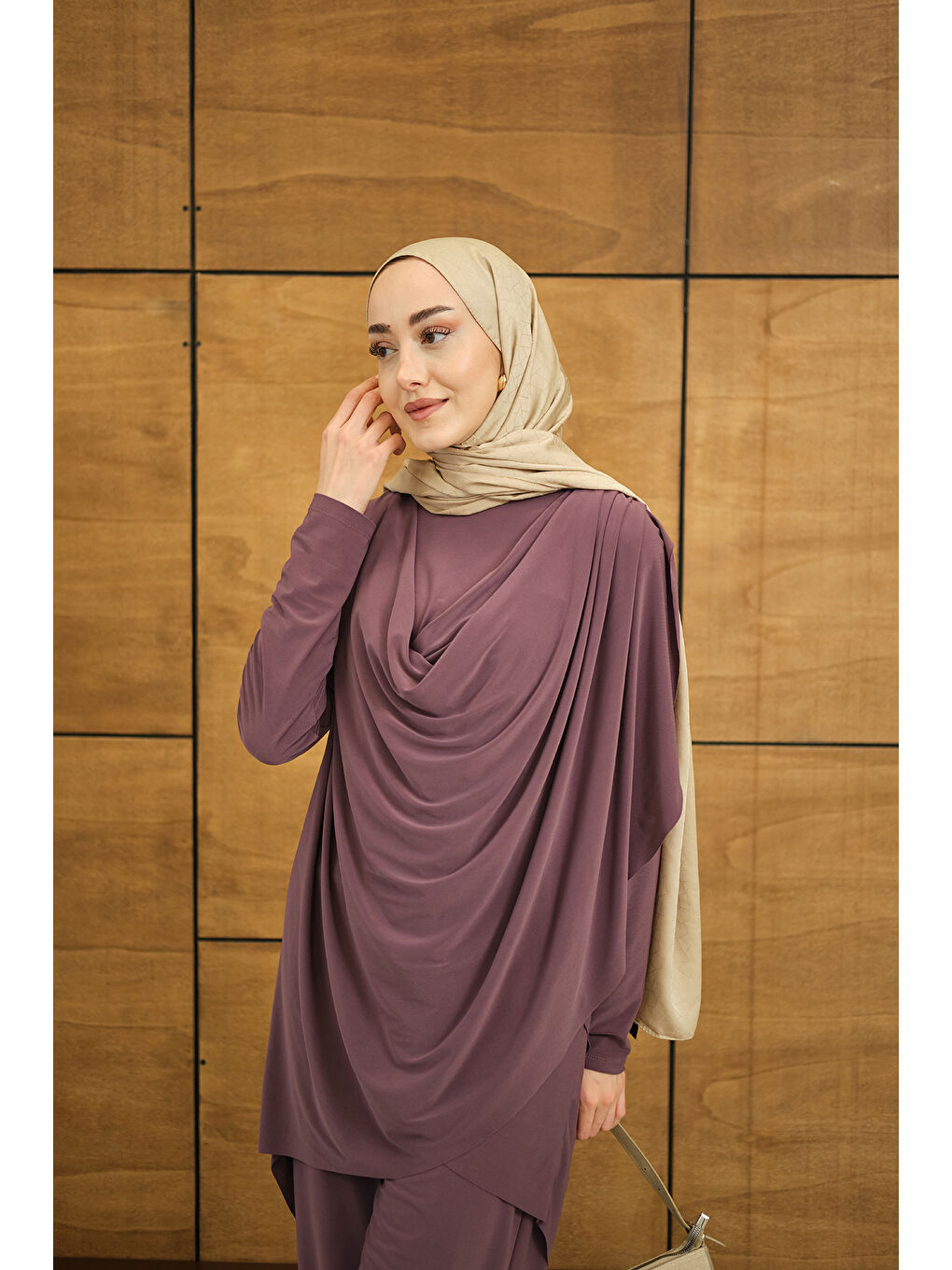 Pembe Kadın Regular Sıfır Yaka Arka Kesik Detay Takım Gül Kurusu-1