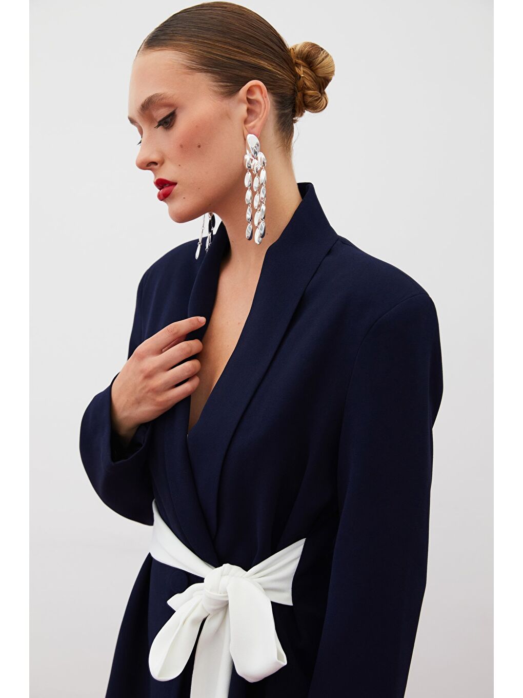 Beli Kuşaklı Uzun Ceket - Lacivert-1