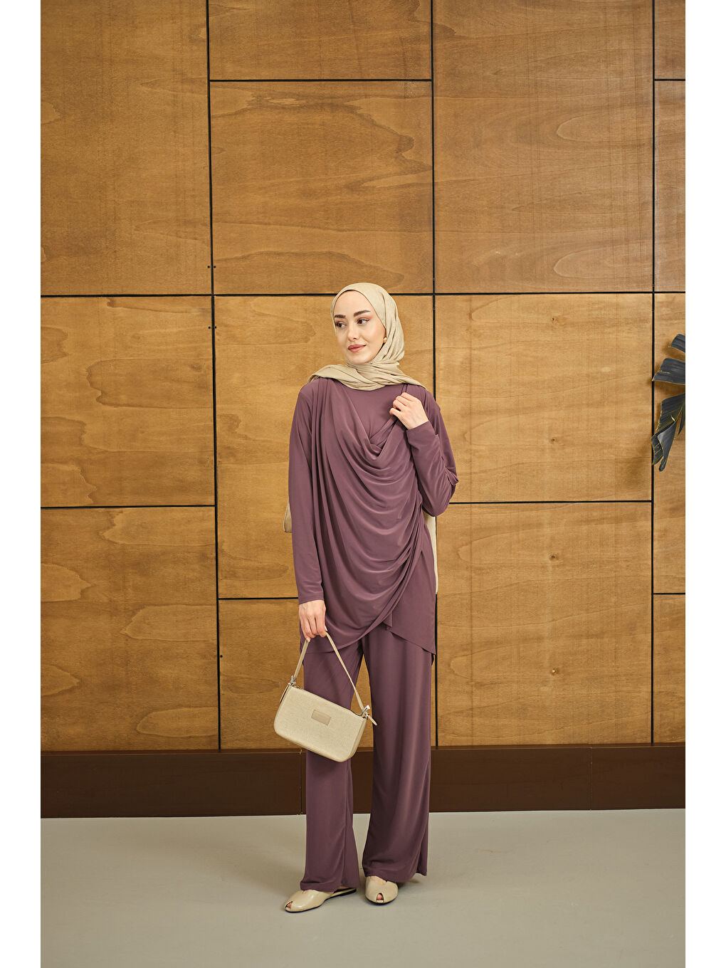 Pembe Kadın Regular Sıfır Yaka Arka Kesik Detay Takım Gül Kurusu-3