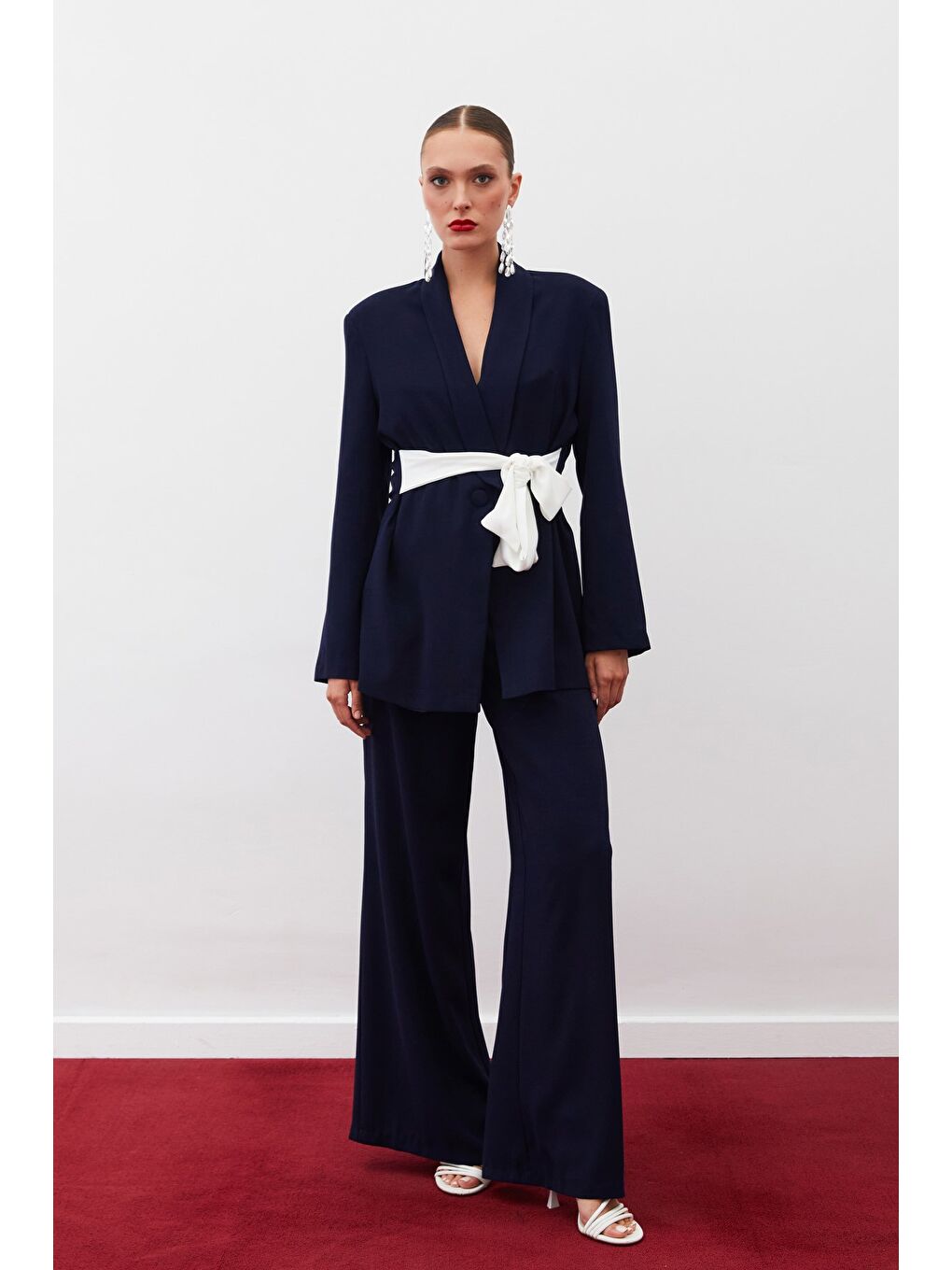 Beli Kuşaklı Uzun Ceket - Lacivert-3