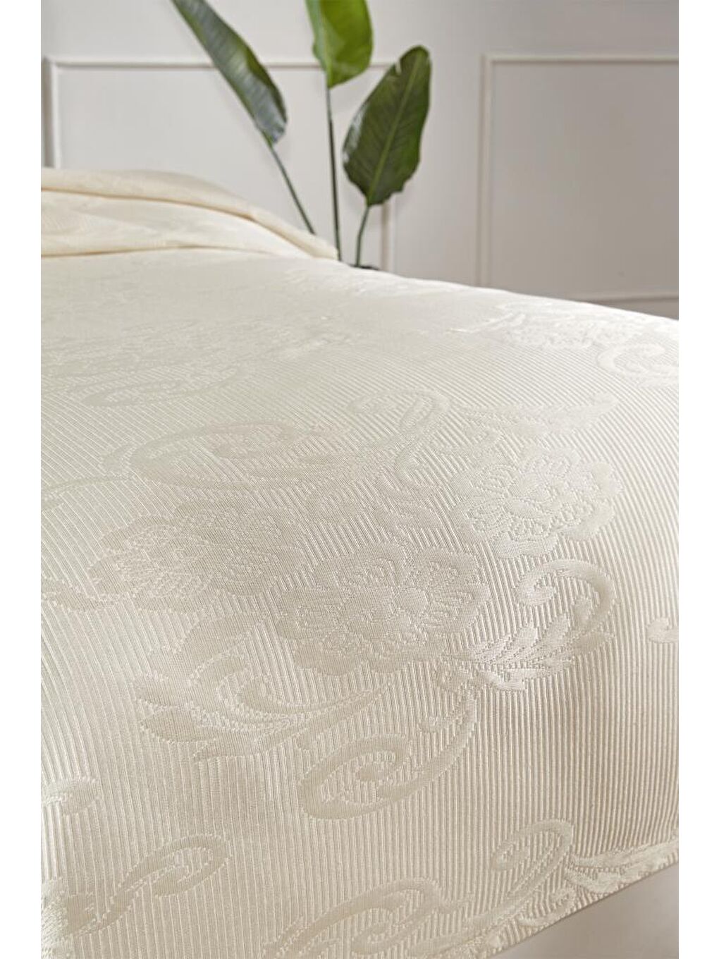 Ekru Lale Tek Kişilik 2 Parça Yatak Örtüsü Krem-3