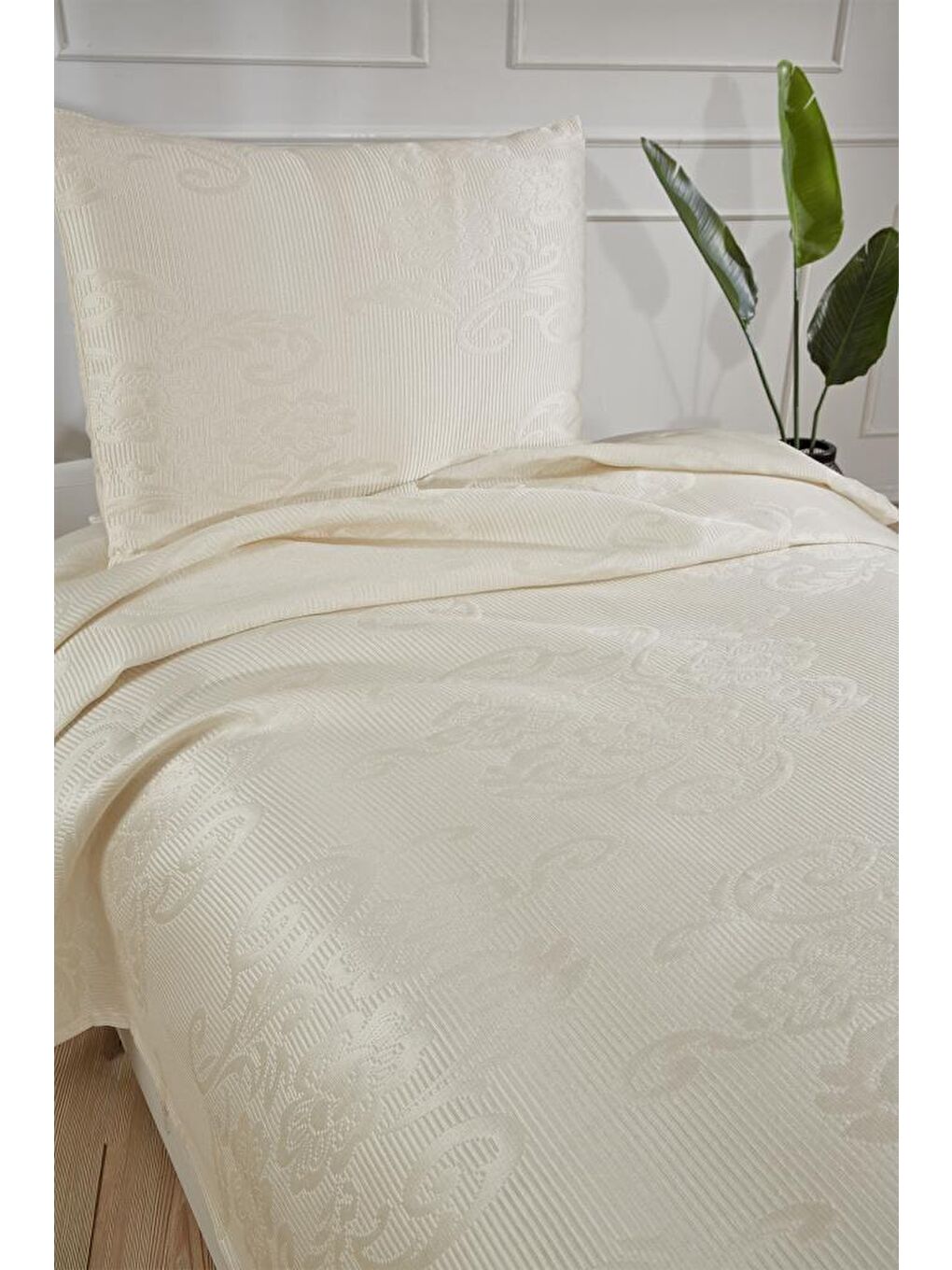 Ekru Lale Tek Kişilik 2 Parça Yatak Örtüsü Krem-5