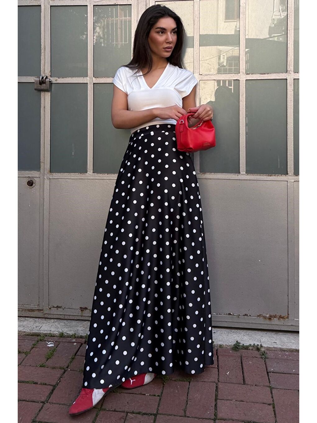 Siyah Puantiyeli Maxi Kadın Saten Etek Mg2725-7