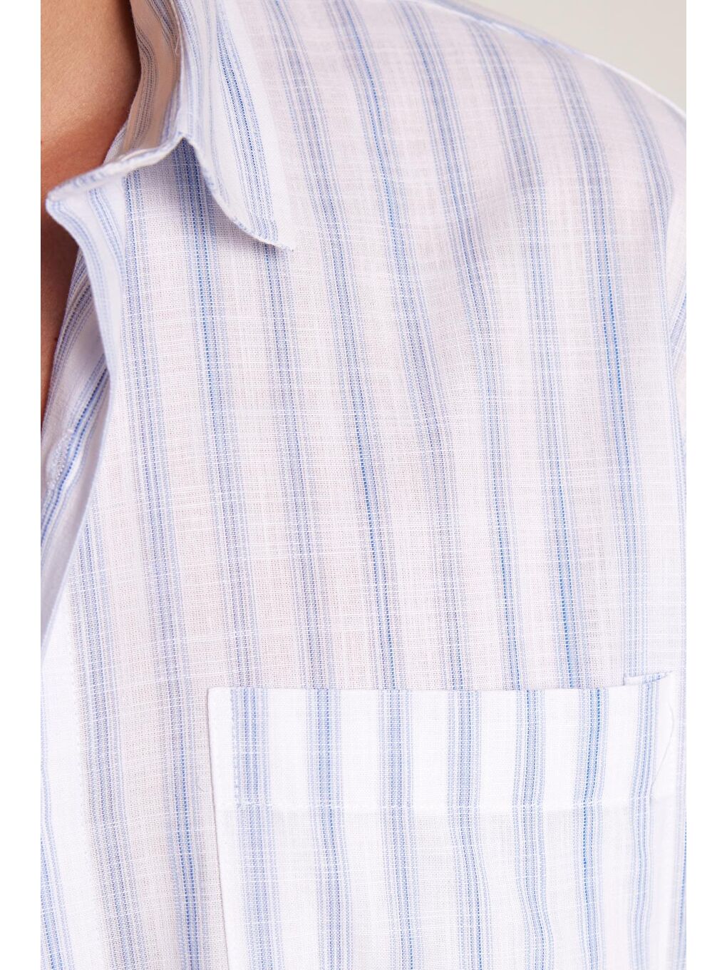 Erkek Regular Fit Klasik Kesim %100 Pamuk Kısa Kollu Keten Doku Tek Cepli Çizgili Lacivert Gömlek-2