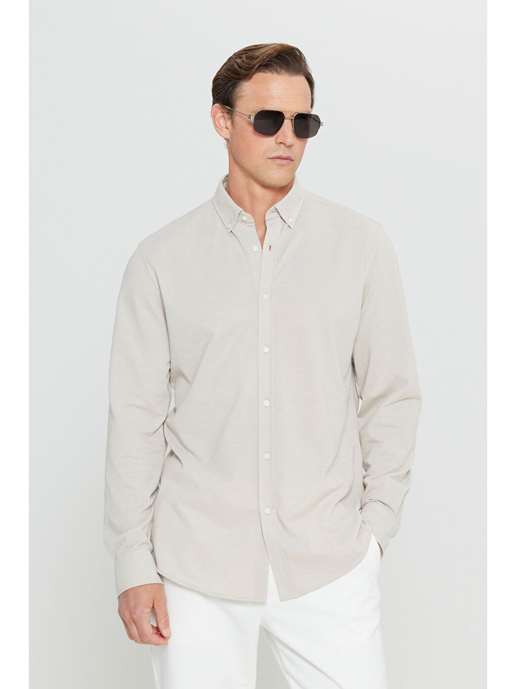 Erkek Bej 360 Her Yöne Esneyen Pamuklu Dar Kesim Düğmeli Yaka Örme Gömlek-3