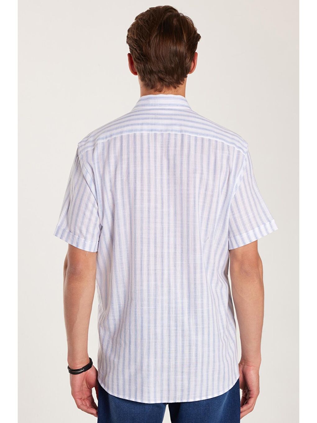 Erkek Regular Fit Klasik Kesim %100 Pamuk Kısa Kollu Keten Doku Tek Cepli Çizgili Lacivert Gömlek-4