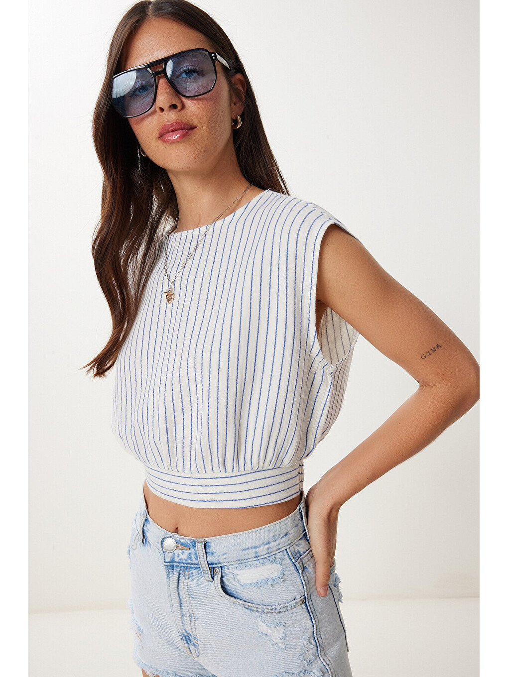 Ekru Çizgili Müslin Crop Bluz EKRU MAVİ HGP0001-1