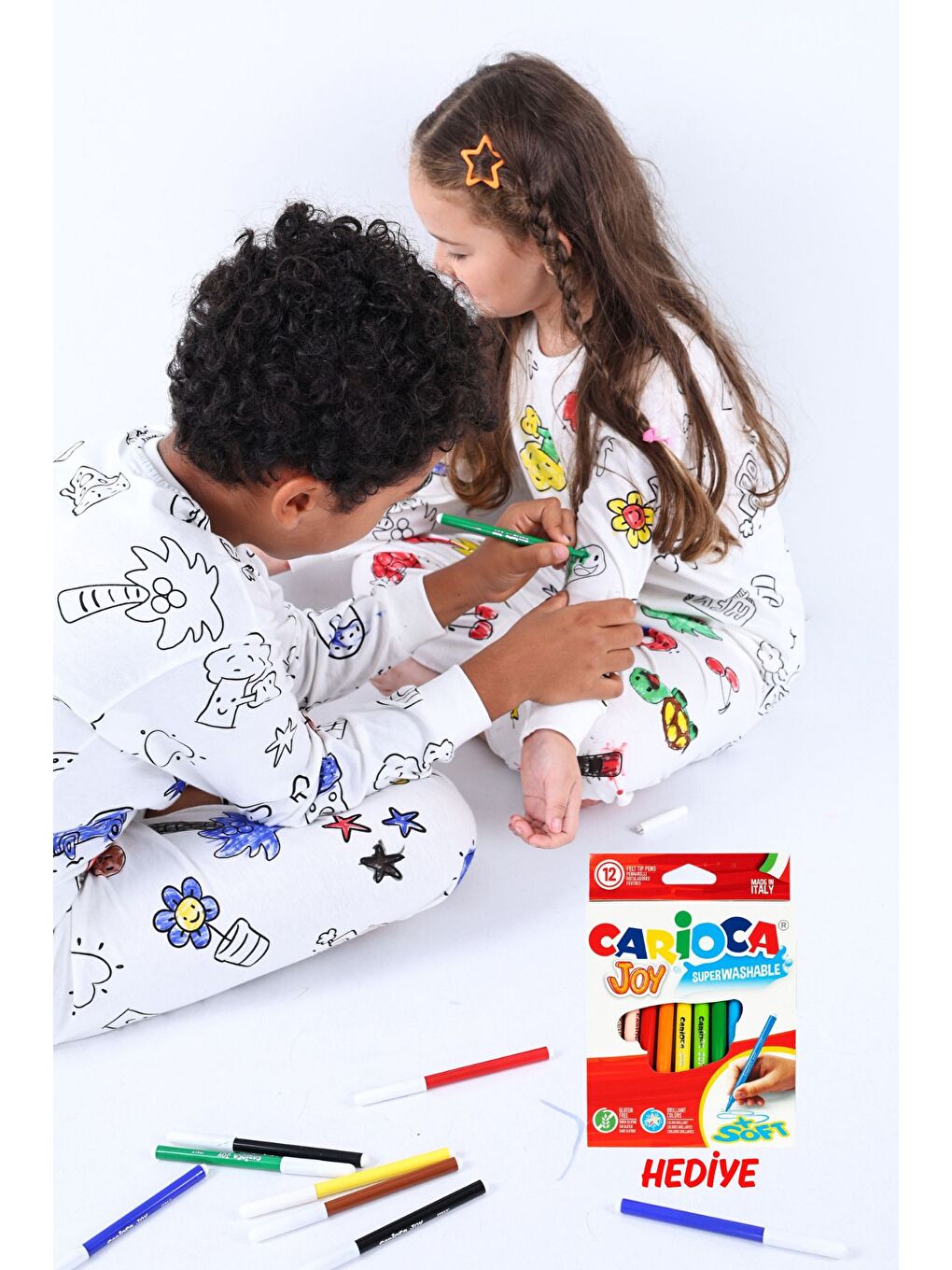 Beyaz En Sevimli Figürler Özel Kalemi ile BOYANABİLİR Çocuk Pijama Takımı ( 12'li Kalem Seti Hediye )-3