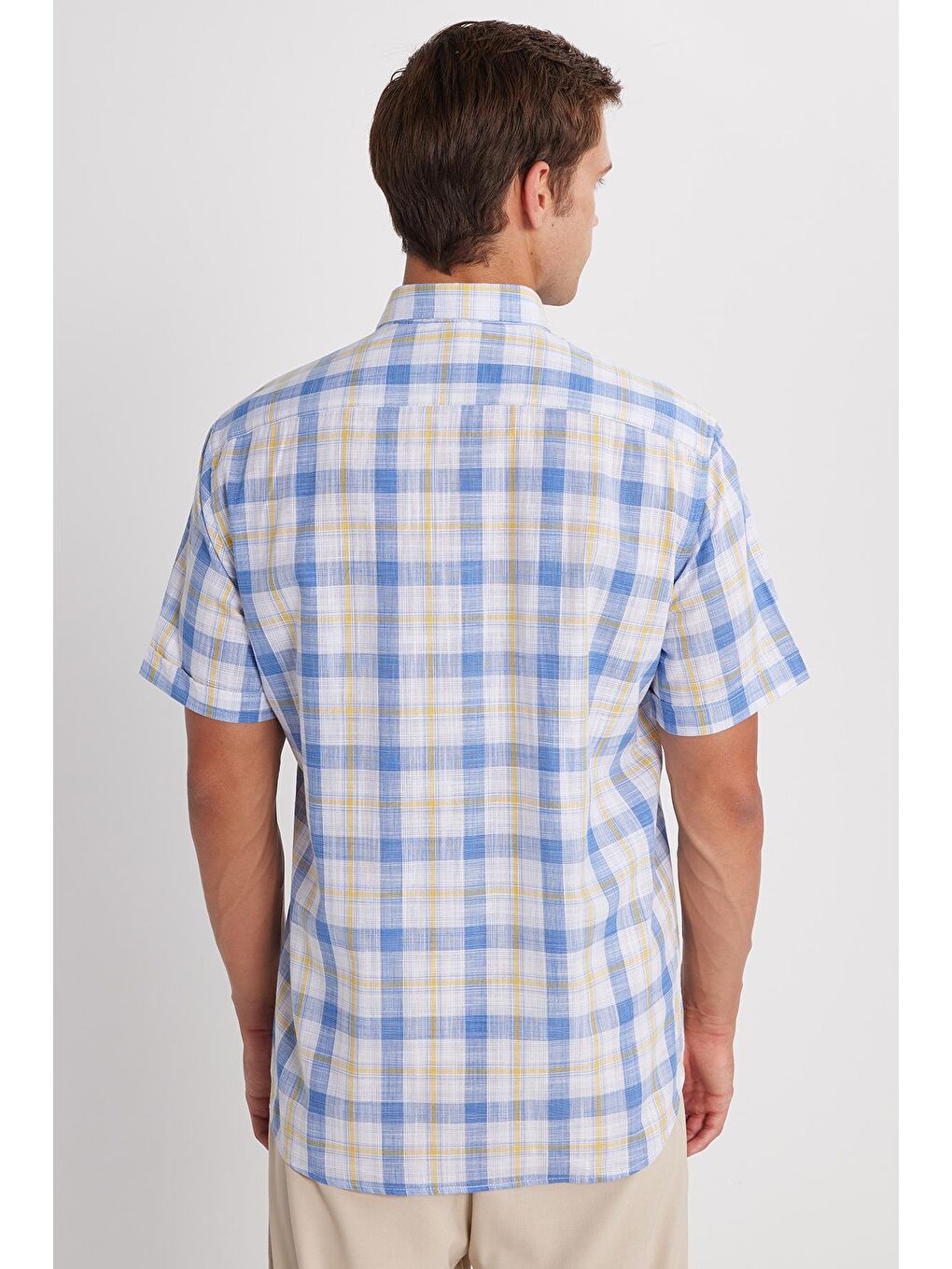 Karışık Erkek Regular Fit Klasik Kesim %100 Pamuk Keten Doku Cepli Kareli Kısa Kollu Düğmeli Yaka Gömlek-4