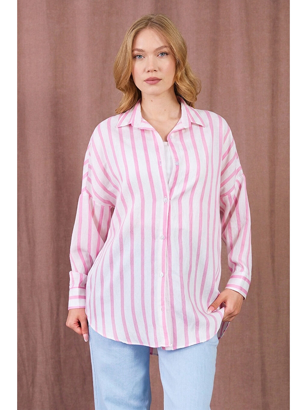 Pembe Çizgili Oversize Gömlek