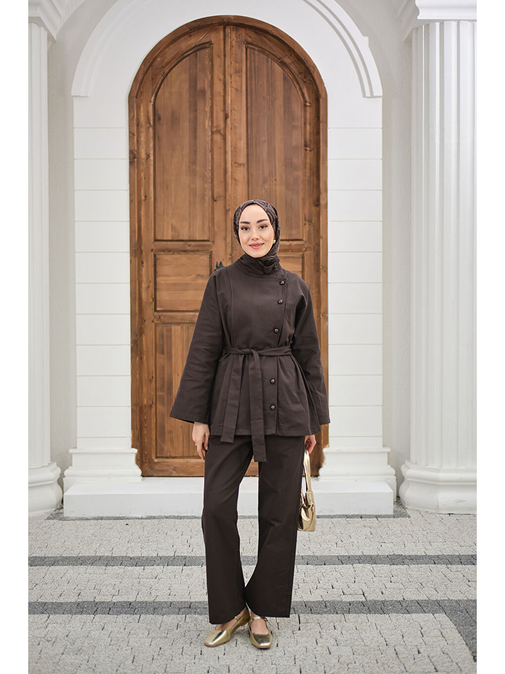 Kadın Boyun Düğme Detay Bel Bağlamalı Jean Takım Kahverengi-3