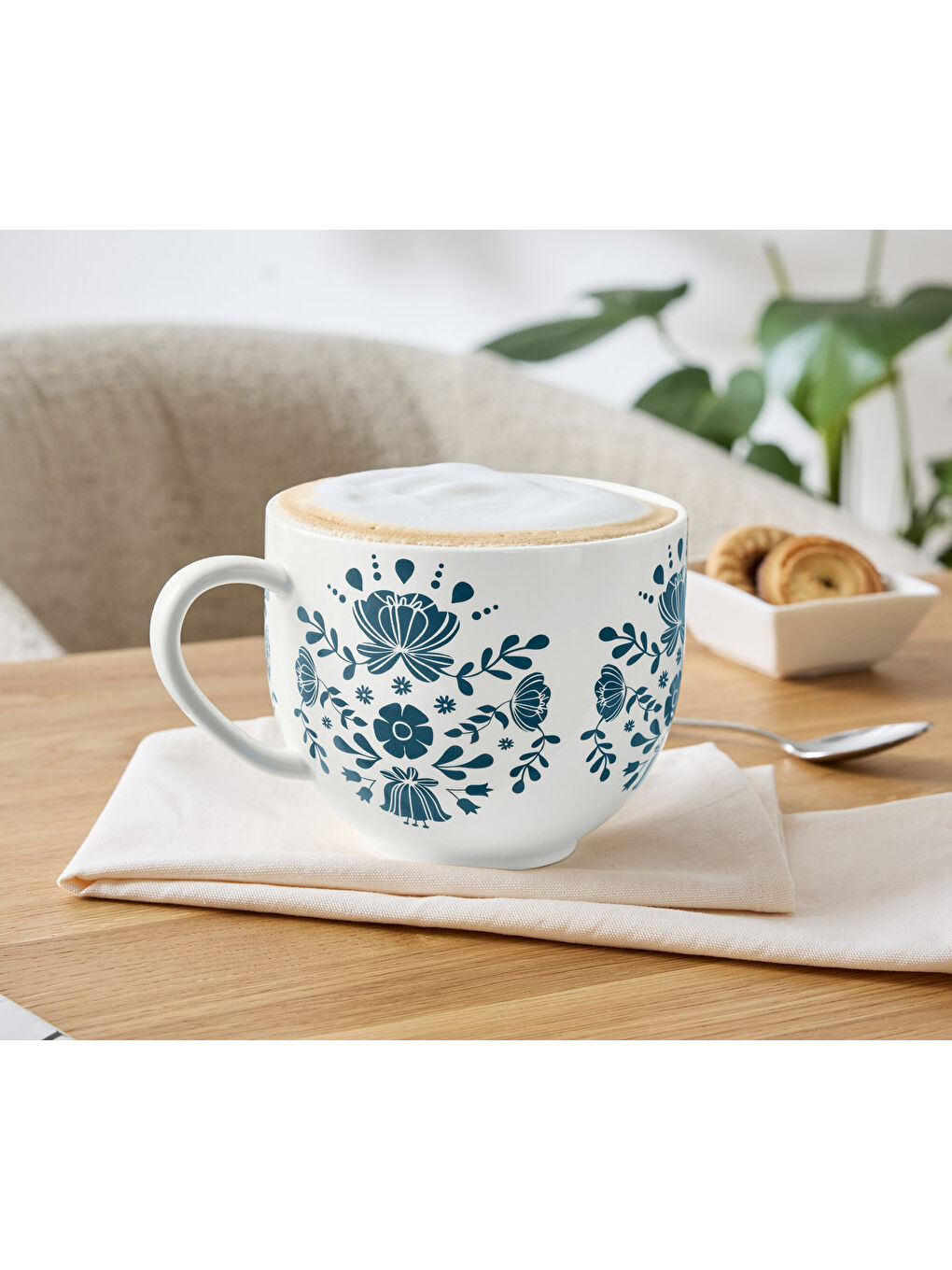 Beyaz Sütlü Kahve Kupası, XL