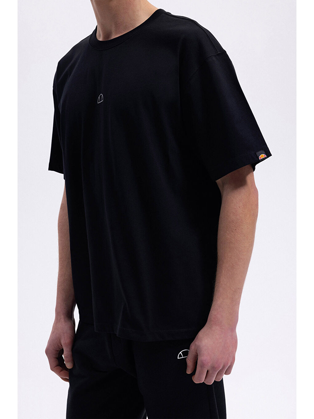 Siyah % 100 Pamuk Regular Fit Bisiklet Yaka T Shirt EM376-BK-4