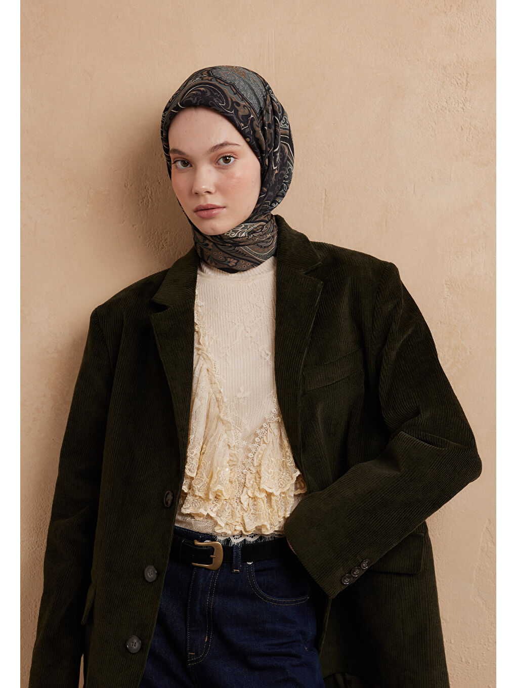 Vera Desen Pamuk İpek Eşarp Siyah-1