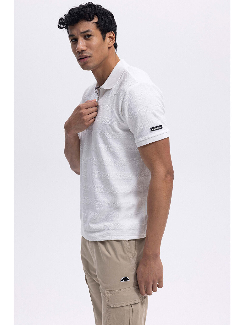 Beyaz Pamuk Karışımlı Regular Fit Yarım Fermuarlı Polo Yaka T Shirt EM493-OF-3