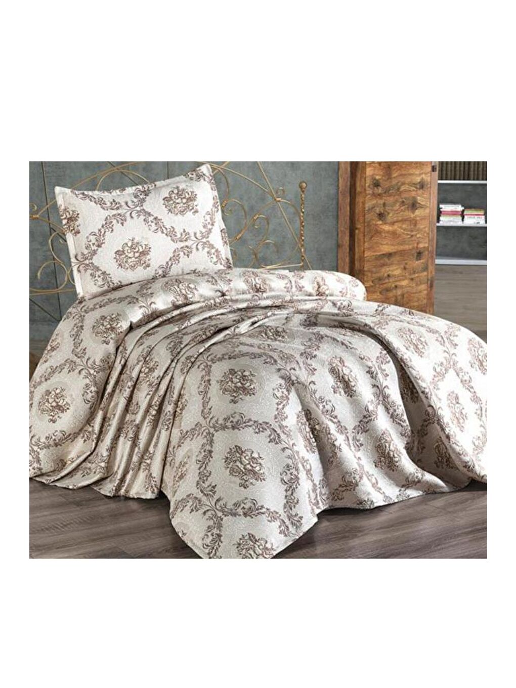 Kahverengi Meryem Tek Kişilik Jakarlı Yatak Örtüsü Cappucino