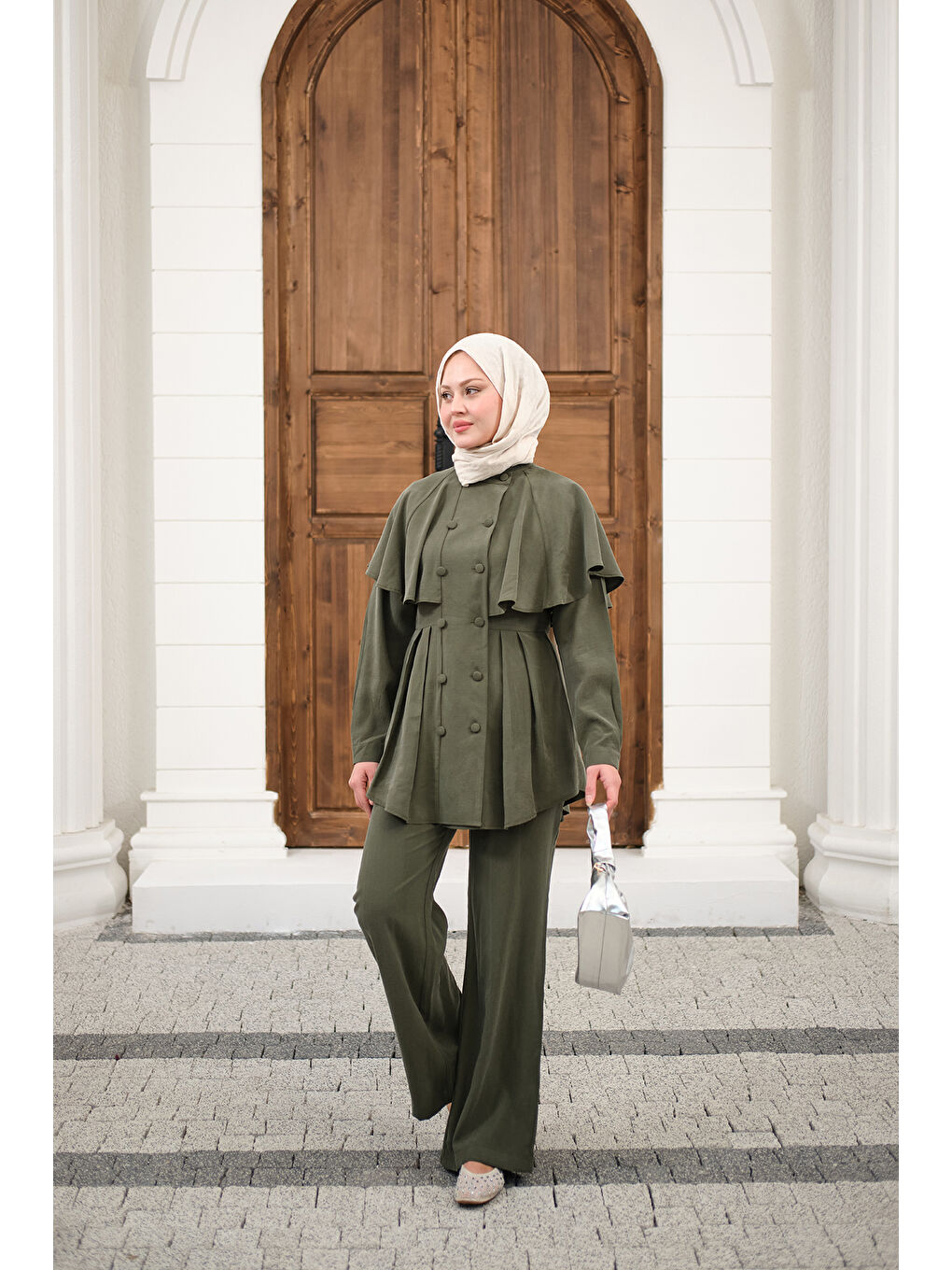 Kadın Düğme Detay Pelerinli Pantolonlu Takım Yeşil-3