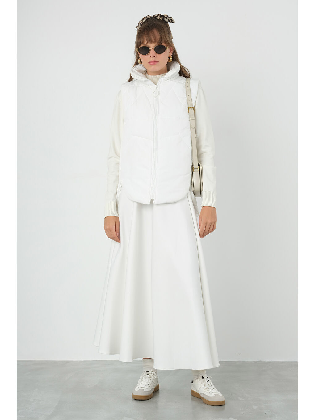 Kısa Şişme Yelek Beyaz-2