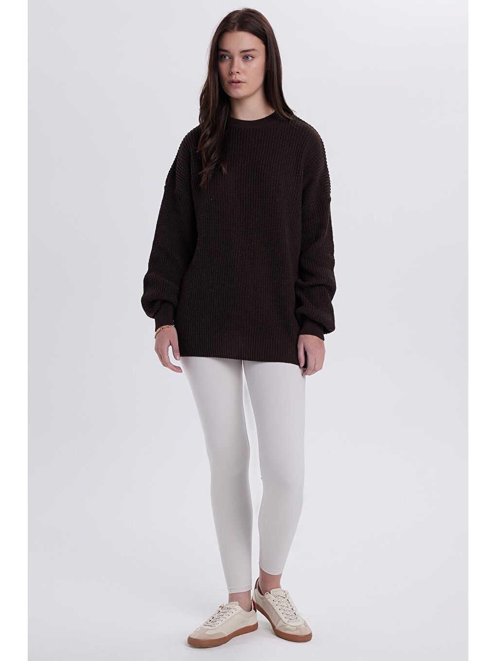 Kadın Oversize Geniş Kesim Örme Detaylı Bisiklet Yaka Kahverengi Kazak-4