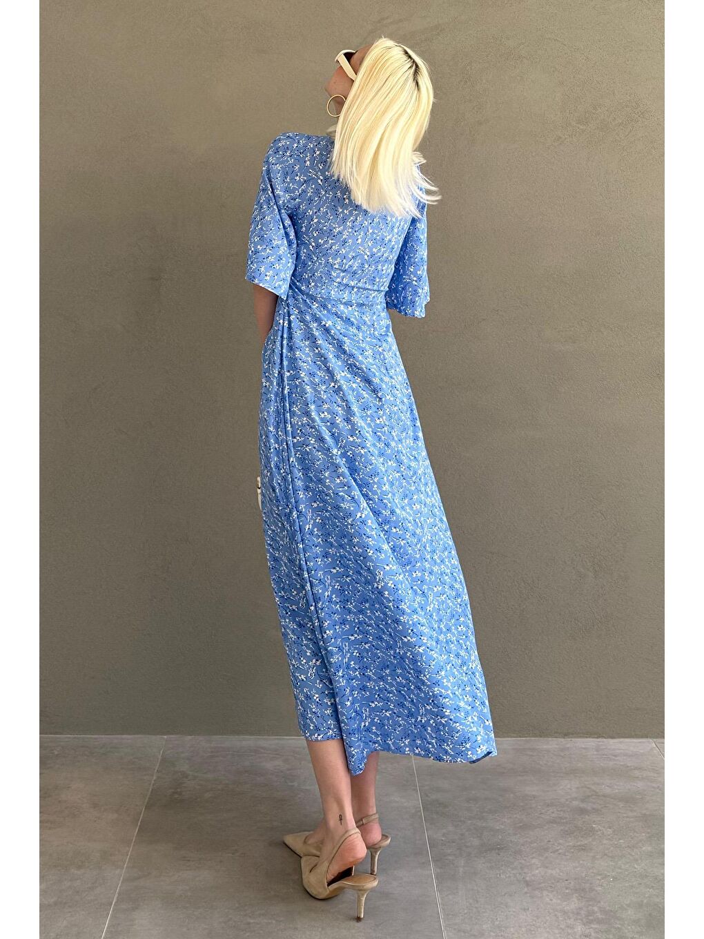 Mavi Çiçek Desenli Yarım Kollu Elbise Mg2390-3